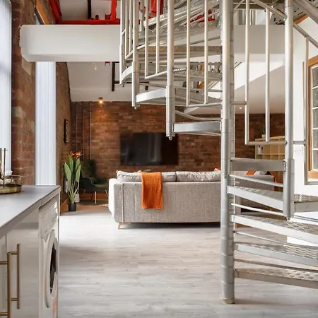 Broadgate Penthouse *